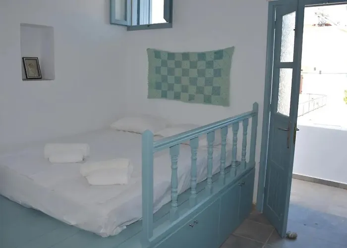 Polixeni Villa Gennadi